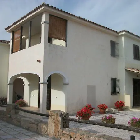 Casa Tavolara سان تيودورو