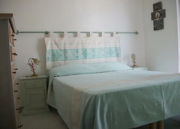 Casa Tavolara Daire *